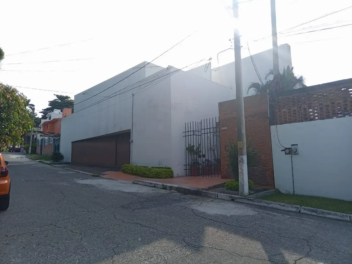Casa en renta en Lomas de Cuernavaca, Temixco — foto 1 de 13