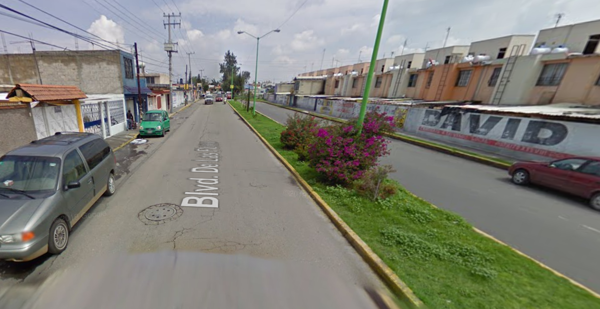 Casa en venta en Rinconada San Felipe I, Coacalco de Berriozábal — foto 2 de 30