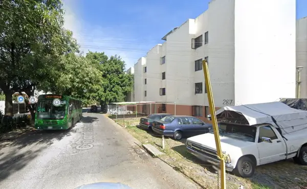 Departamento en venta en INFONAVIT Miravalle, San Pedro Tlaquepaque — foto 2 de 10