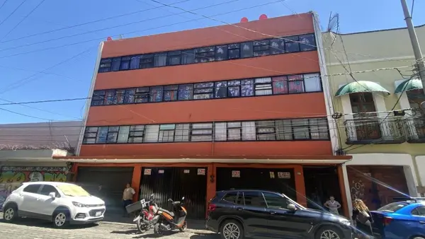 Venta edificio de departamentos y locales. Col. Barrio de San Antonio, Centro