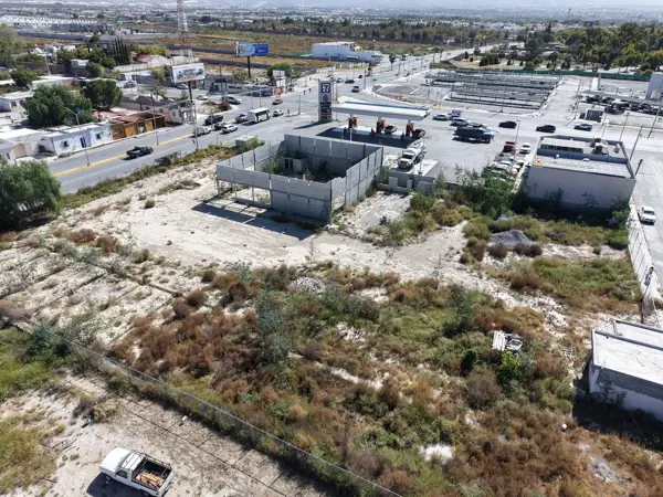 Terreno en renta en Los Valdez, Saltillo — foto 3 de 3