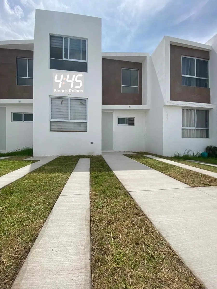 Casa en venta en Reserva Quetzales, San Francisco de los Romo — foto 1 de 17
