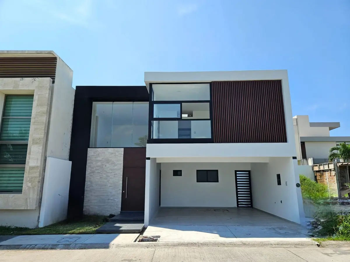 Casa en venta en Lomas del Sol, Alvarado — foto 1 de 11