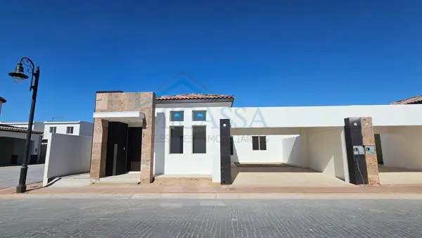 Casa en venta en La Toscana Residencial, Mexicali — foto 3 de 13