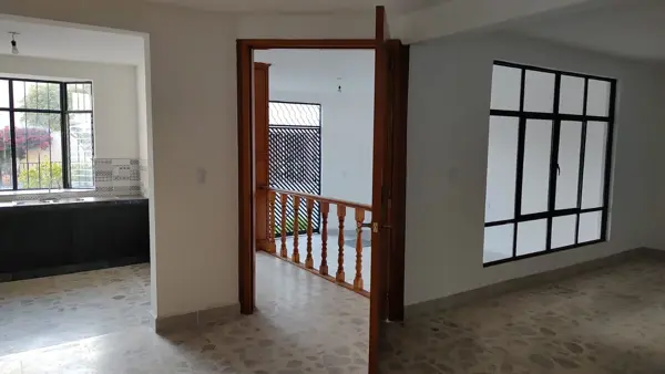 Casa en venta en El Salto, León — foto 2 de 21