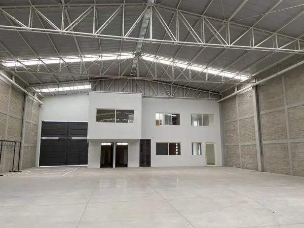Bodega en renta en La Soledad, León — foto 2 de 4