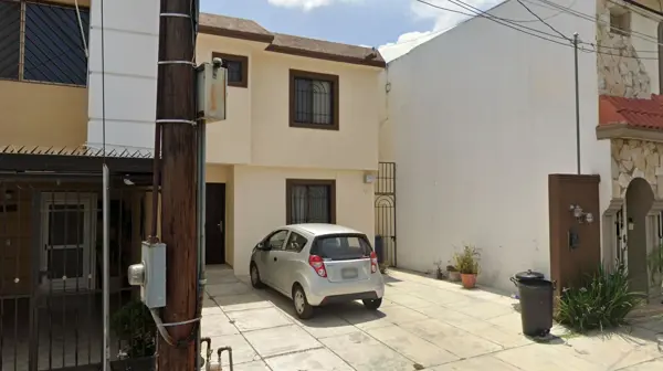 Casa en venta en Riberas del Contry, Guadalupe, Nuevo León