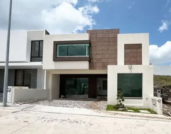 Casa en venta en Loma Alta, Morelia — foto 3 de 18