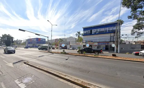 Local en renta en Jardines de Nuevo Mexico, Zapopan — foto 3 de 11