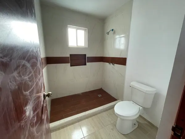 Casa en venta en Republica Poniente, Saltillo — foto 3 de 48