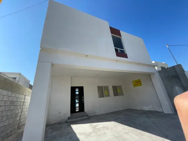 Casa en venta en Republica Poniente, Saltillo — foto 2 de 48