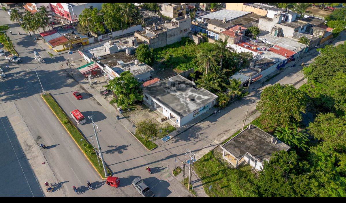 Local en venta en Emiliano Zapata, Cozumel — foto 1 de 12