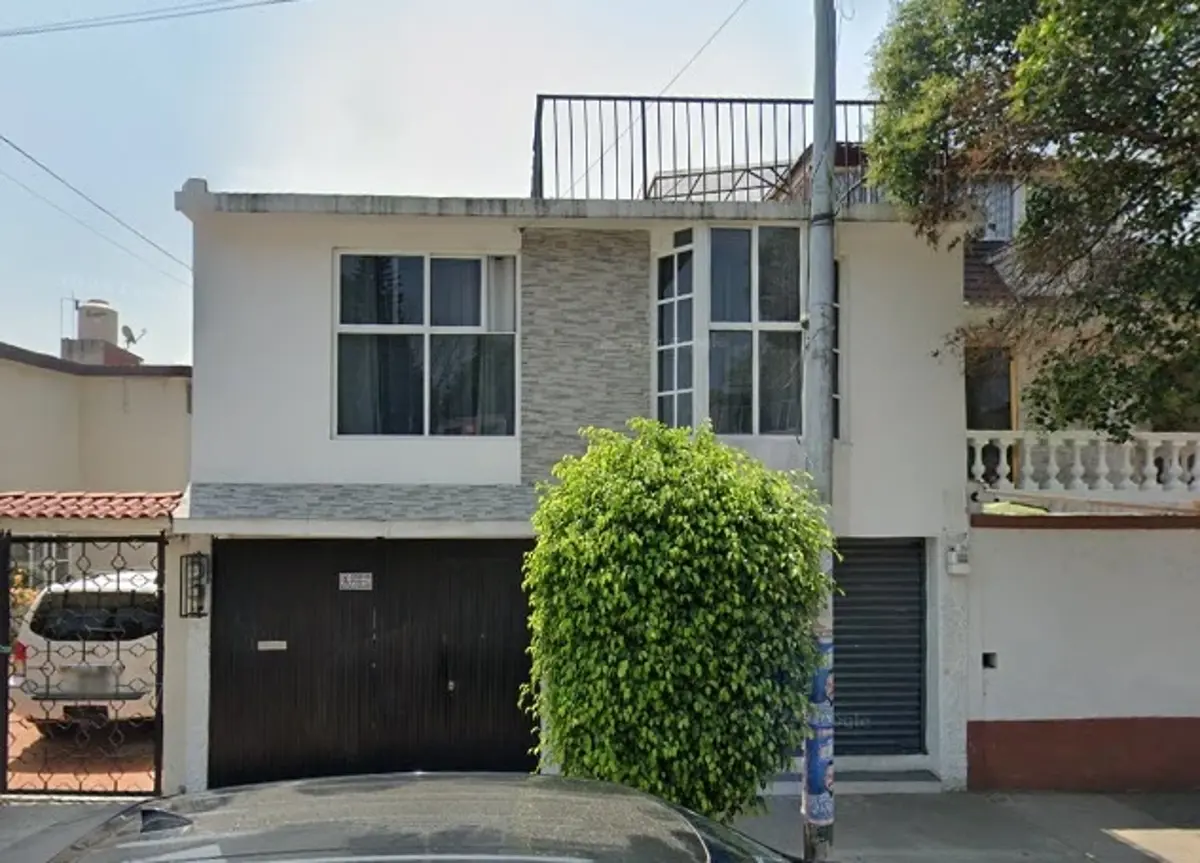 Casa en venta en Culhuacán CTM Sección III, Coyoacán — foto 1 de 13