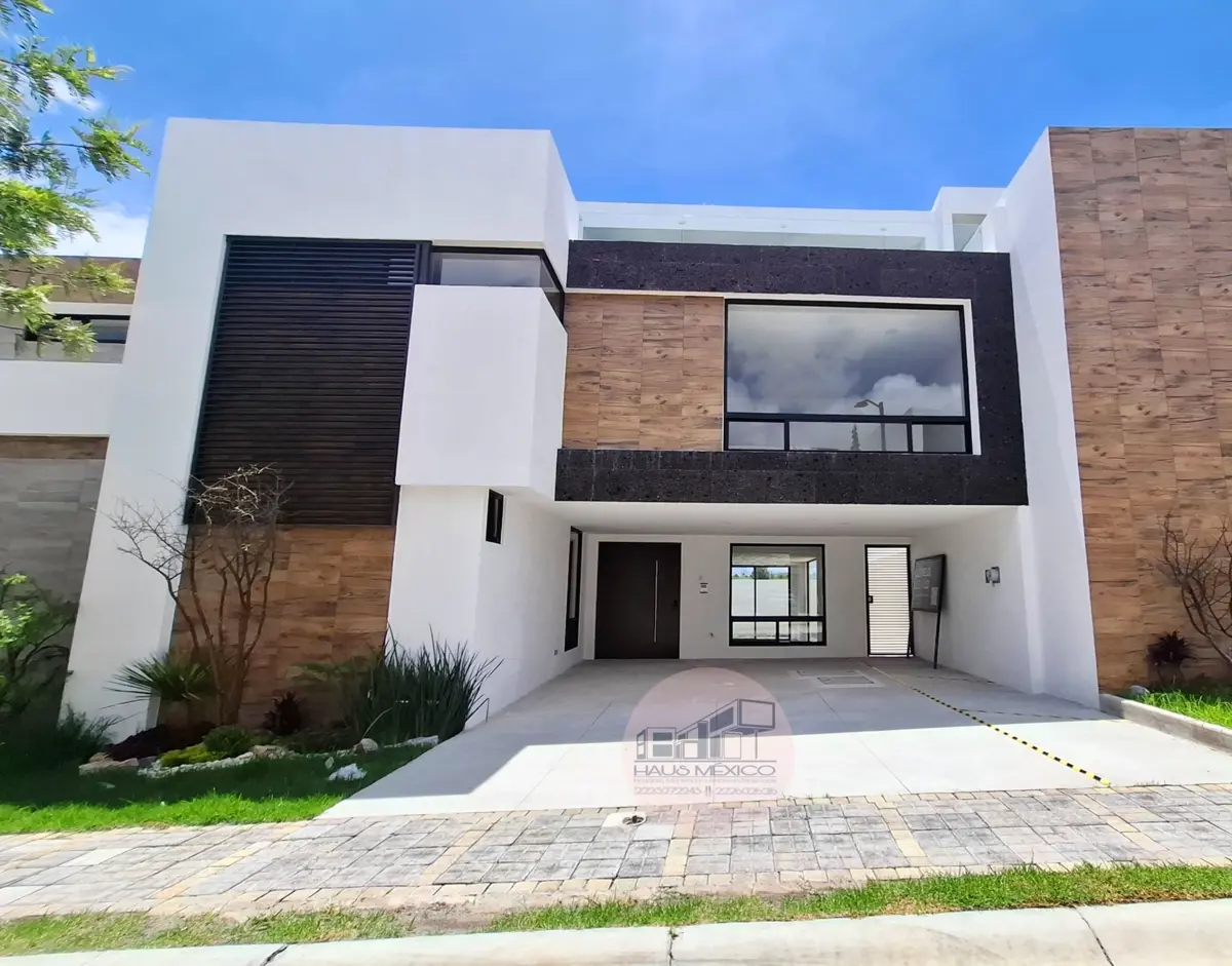 Casa en venta en Lomas de Angelópolis II, San Andrés Cholula — foto 1 de 20