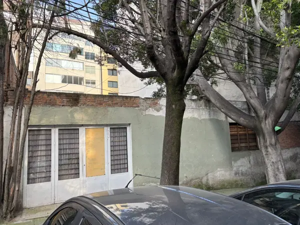 Terreno en venta en Insurgentes Cuicuilco, Coyoacán — foto 2 de 8