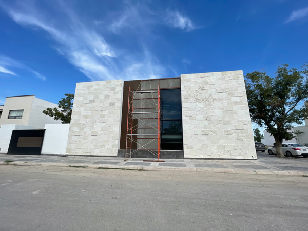 Casa en venta en Real del Nogalar, Torreón — foto 3 de 33