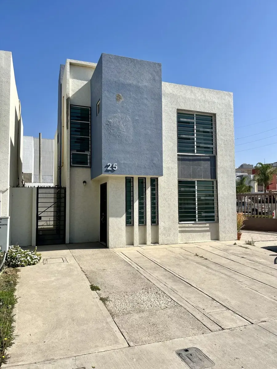 Casa en venta en Cuesta Blanca, Tijuana — foto 1 de 39