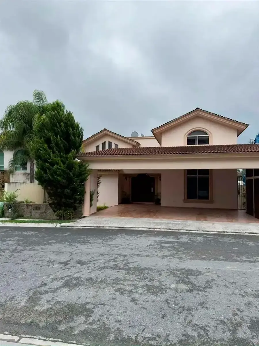 Casa en venta en Sierra Alta, Monterrey — foto 1 de 22
