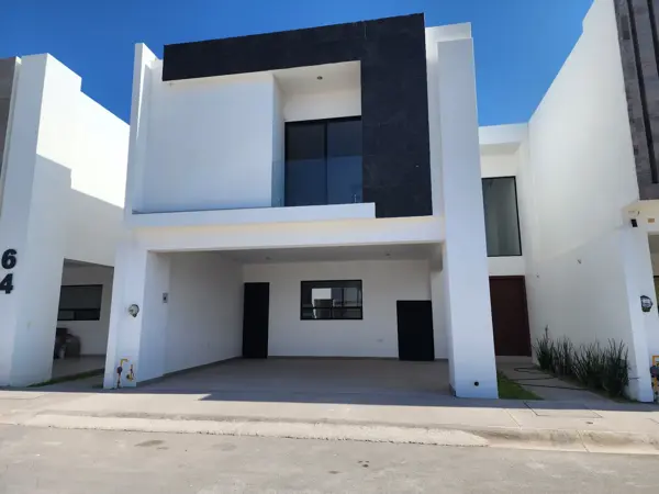 Casa en venta en Los Viñedos, Torreón, Coahuila de Zaragoza Casa en venta en Los Viñedos, Torreón, Coahuila de Zaragoza