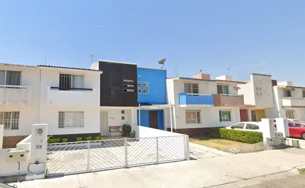 Casa en venta en Santuarios del Cerrito, Corregidora — foto 3 de 5