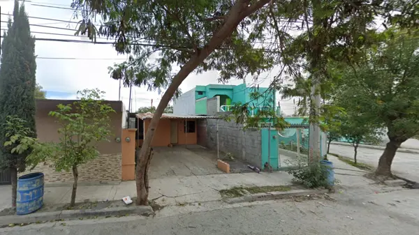 Casa en venta en Cadereyta Jimenez Centro, Cadereyta Jiménez — foto 2 de 37