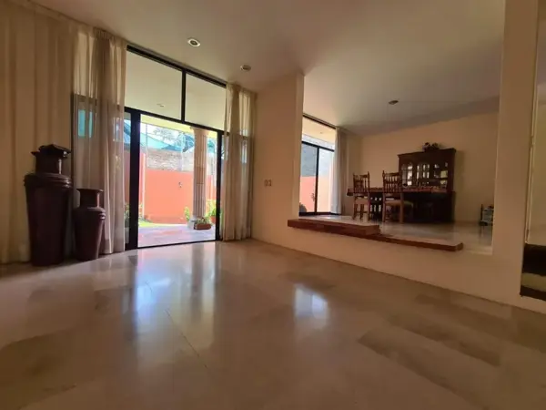 Casa en venta en Cerro Del Tesoro, San Pedro Tlaquepaque — foto 3 de 28