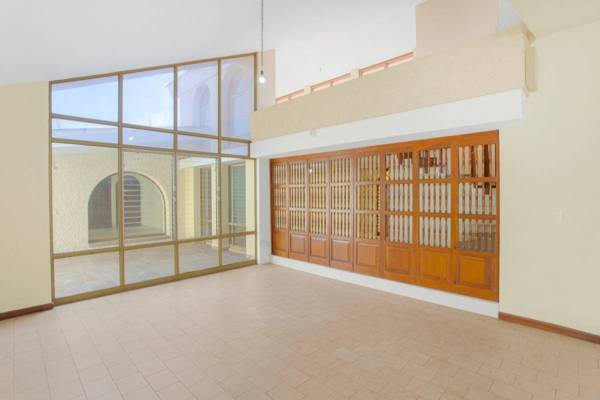 Casa en venta en Bosques de La Victoria, Guadalajara — foto 2 de 10