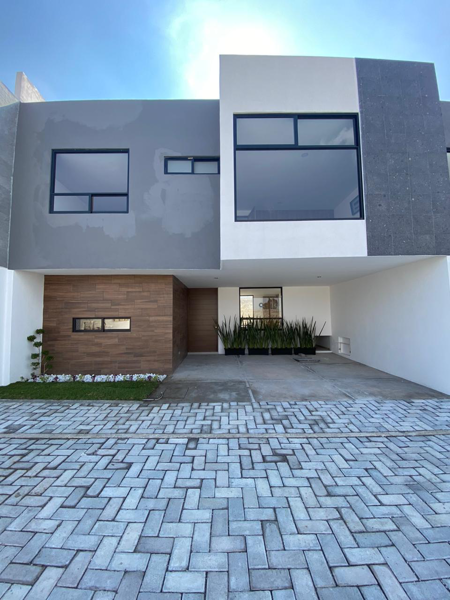 Casa en San Bernardino Tlaxcalancingo, San Andrés Cholula, Puebla