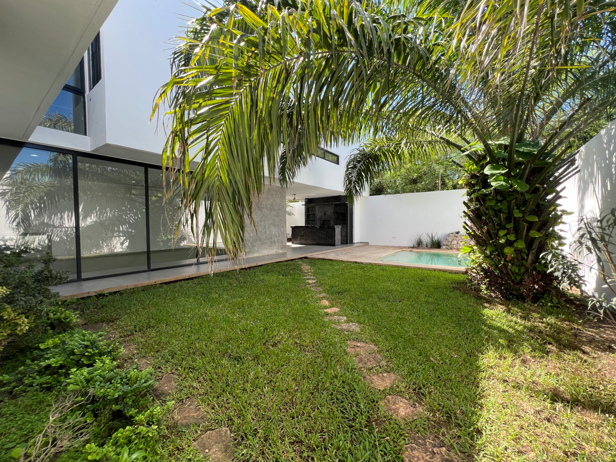 Casa en venta en Santa Gertrudis Copo, Mérida — foto 1 de 18
