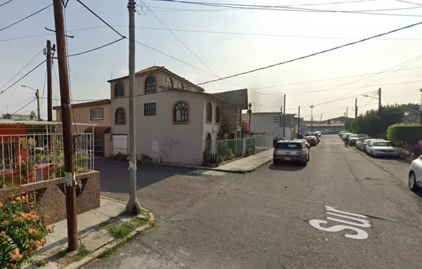 Casa en venta en Hogares Mexicanos, Ecatepec de Morelos — foto 2 de 45