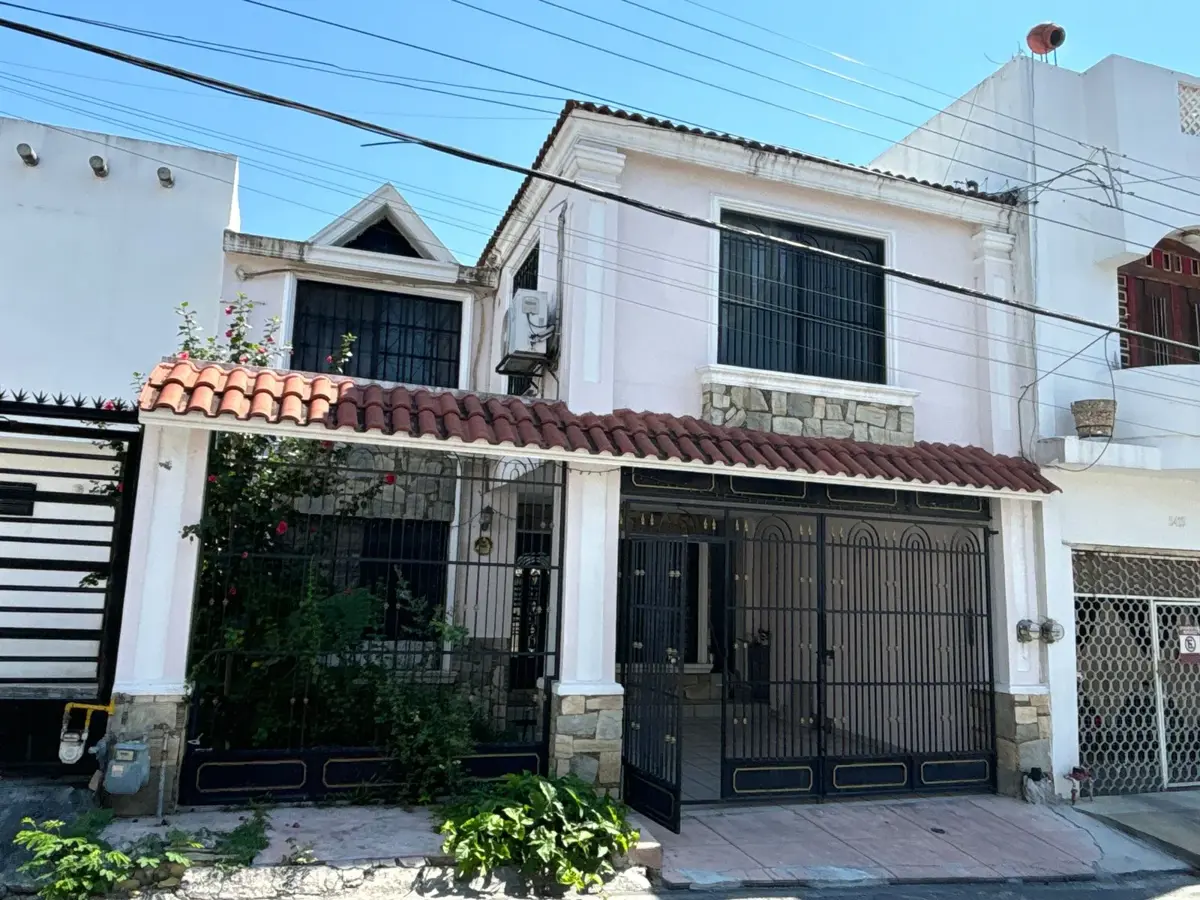 Casa en venta en Valle de las Brisas, Monterrey — foto 1 de 7