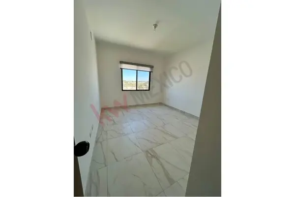 Casa en venta en Quintas la Cima, Torreón — foto 3 de 8