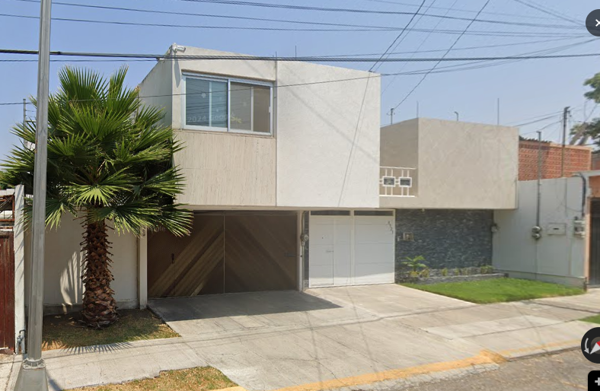 Casa en Prados Agua Azul, Puebla, Puebla