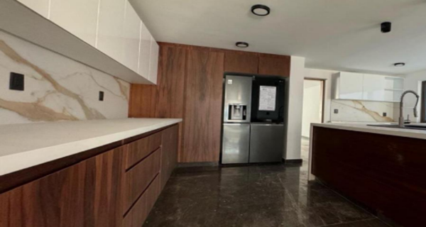 Casa en venta en Villa los Pinos, Monterrey — foto 2 de 9