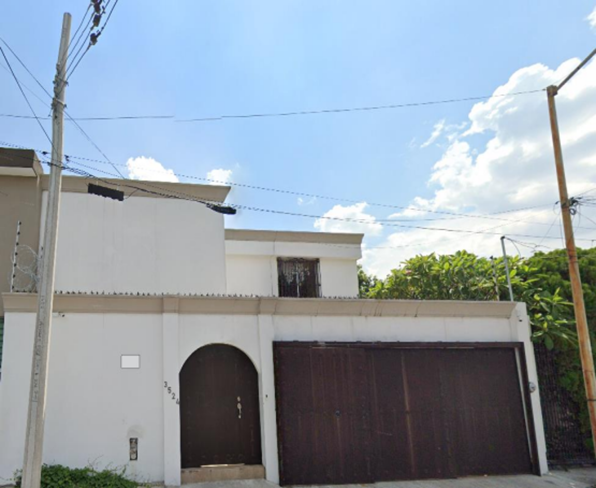 Casa en venta en Villa los Pinos, Monterrey — foto 1 de 9