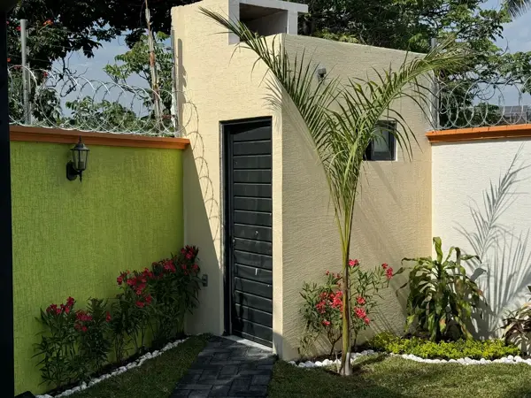 Casa en venta en Pedregal de las Fuentes, Jiutepec — foto 3 de 26