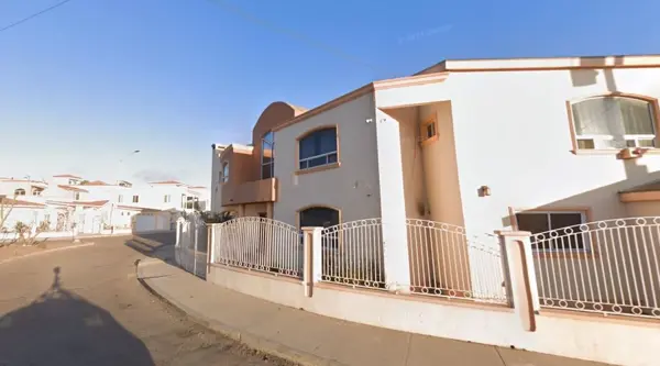 Casa en venta en Loma Dorada, Ensenada — foto 2 de 5