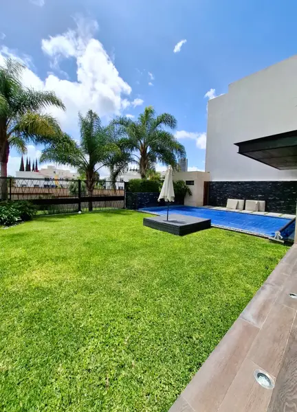 Casa en venta en Lomas de Angelópolis, San Andrés Cholula — foto 2 de 23