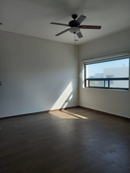 Casa en venta en Residencial los Reales, Saltillo — foto 2 de 17