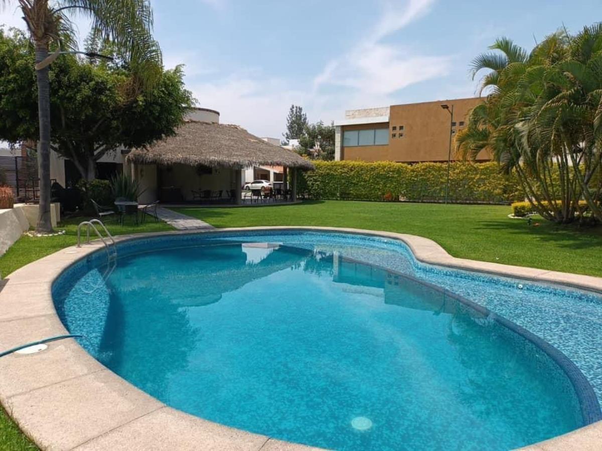Casa en venta en Jose G Parres, Jiutepec — foto 1 de 13