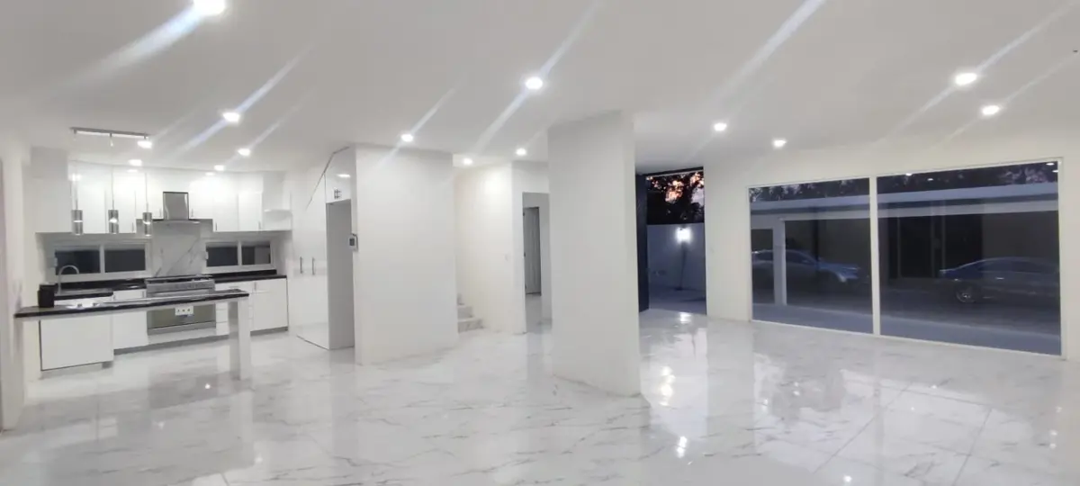 Casa en venta en Lomas del Sur, Morelia — foto 1 de 16