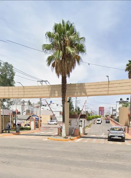 Casa en remate en Paseos de Tultepec I, Tultepec, México
