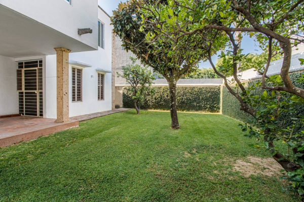 Casa en venta en Valle Real, Zapopan — foto 2 de 12