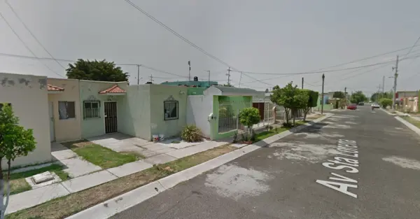 Casa en venta en Hacienda Santa Fe, Tlajomulco de Zúñiga — foto 2 de 18