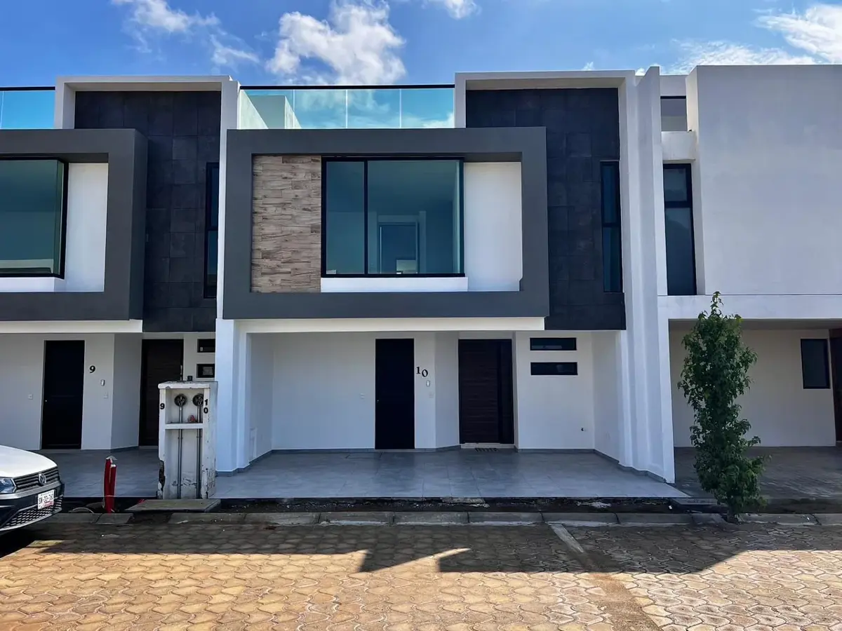 Casa en venta en San Juan Cuautlancingo, Cuautlancingo — foto 1 de 26