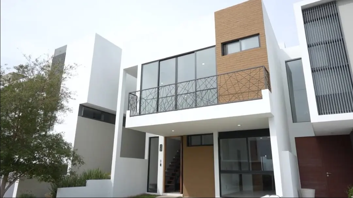 Casa en venta en San Agustin, Tlajomulco de Zúñiga — foto 1 de 9