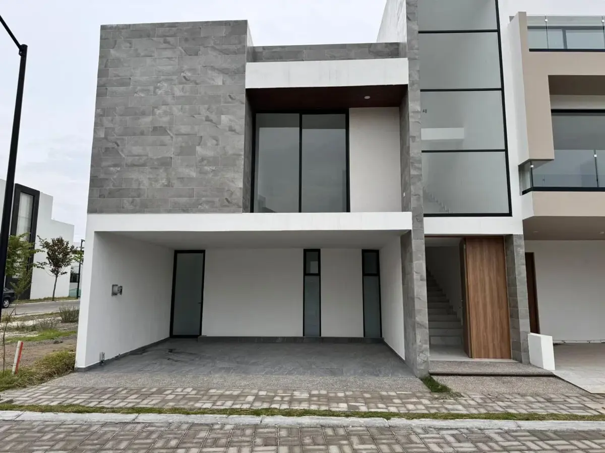 Casa en venta en Lomas de Angelópolis, Ocoyucan — foto 1 de 8