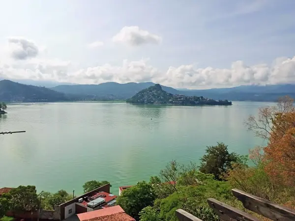 Terreno en venta en San Gaspar, Valle de Bravo — foto 2 de 8