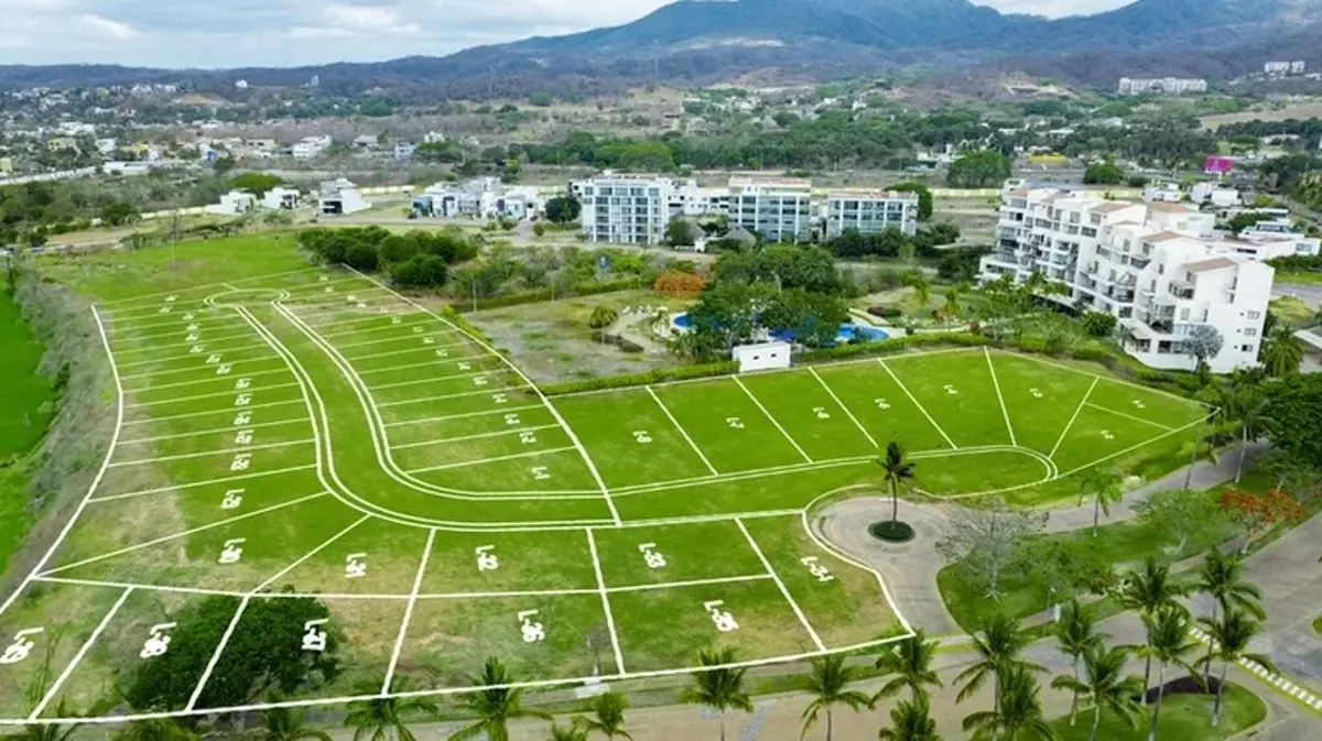 Terreno en venta en Cruz de Huanacaxtle, Bahía de Banderas — foto 1 de 5