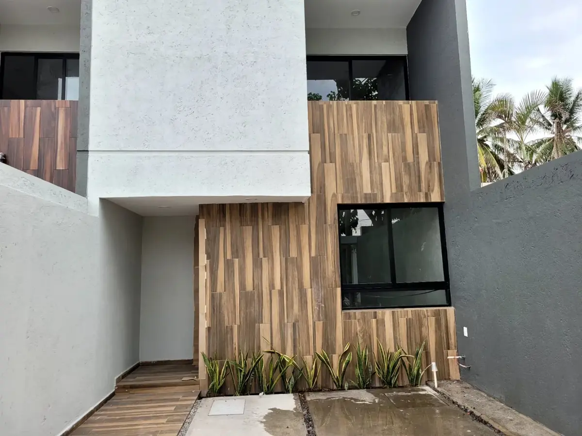 Casa en venta en Graciano Sánchez Romo, Boca del Río — foto 1 de 9